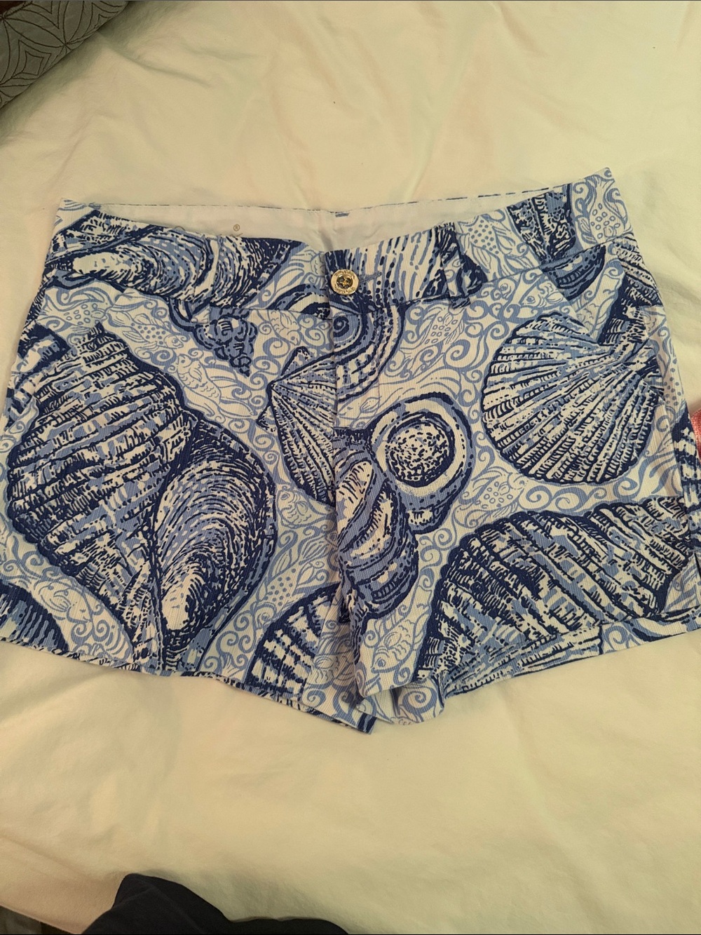 Callahan Blue & White Seashell Print Bermuda Shorts